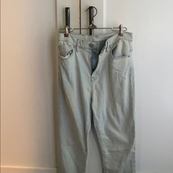 BDG high waisted light jeans - Picture 2 of 10